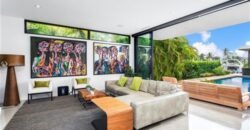 Warm and Modern House with Incomparable Luxuries