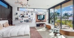 Warm and Modern House with Incomparable Luxuries
