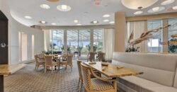 Beachfront apartment in Marenas