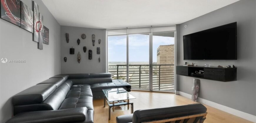 Vistas Sensacionales desde Increible Apartamento.