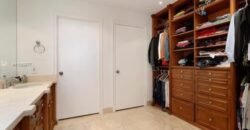 Elegante Condominio Renovado está Disponible