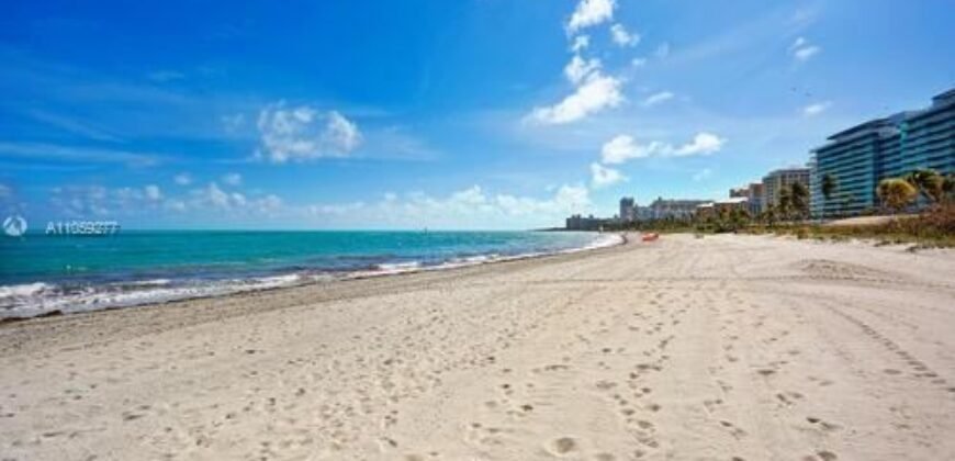 Elegante Condominio Renovado está Disponible