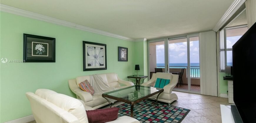Un estilo de Vida Playero en este Apartamento