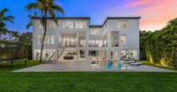 Modern House with Spectacular View