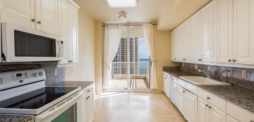 Unique Property with Spectacular View