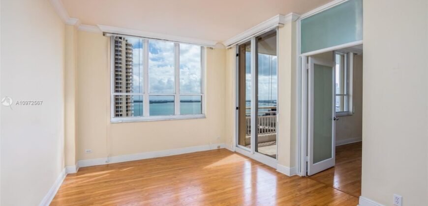 Unique Property with Spectacular View