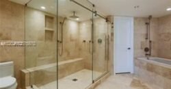 Exclusive Apartment with Phenomenal Views