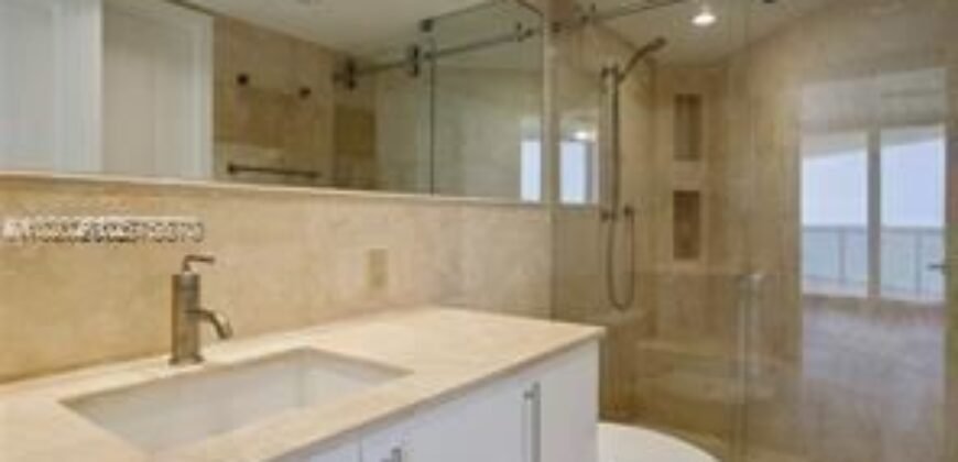 Exclusive Apartment with Phenomenal Views