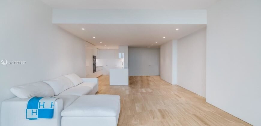 Unit available with Exclusive Amenities