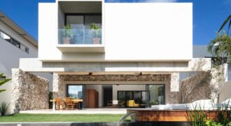 Lujosa Residencia a la Venta en Lagos del Sol