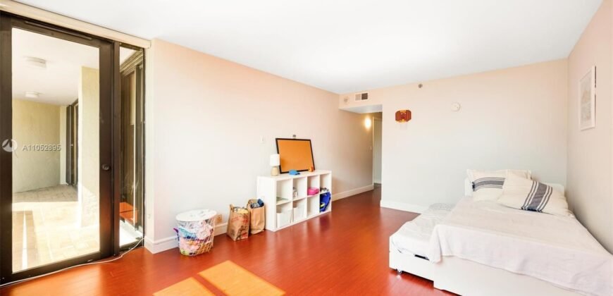Investors dream of such a condo!