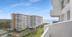 Condominio Rara vez Disponible con Todo lo Mejor que Key Biscayne tiene para Ofrecer.