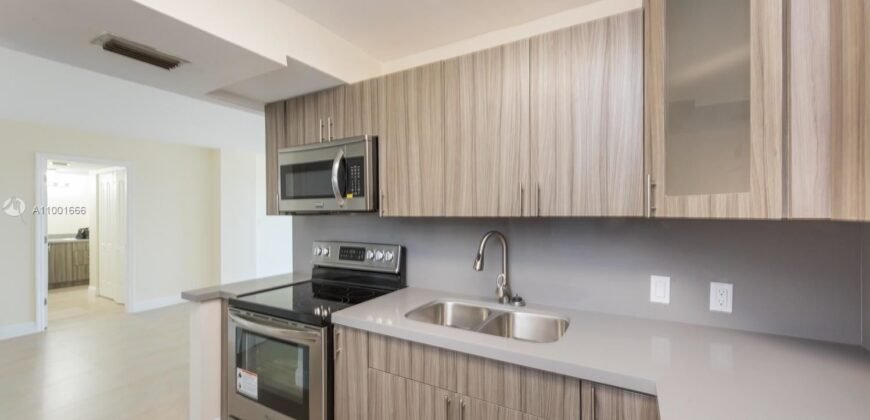 Spacious very modern condo