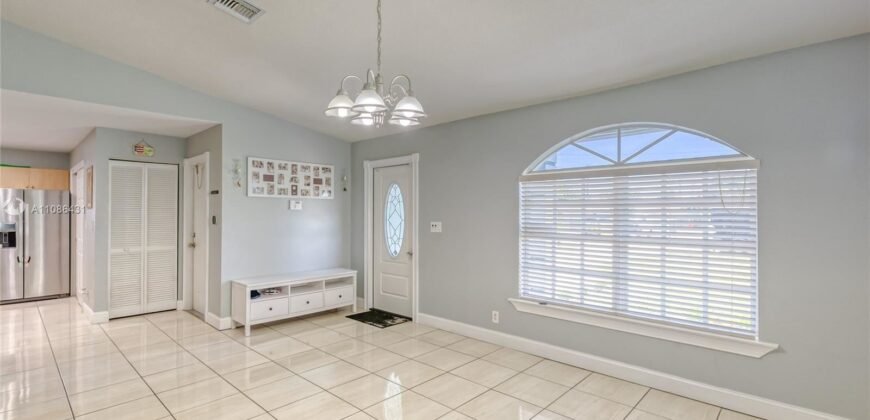 Fabulous Unit Available for Housing