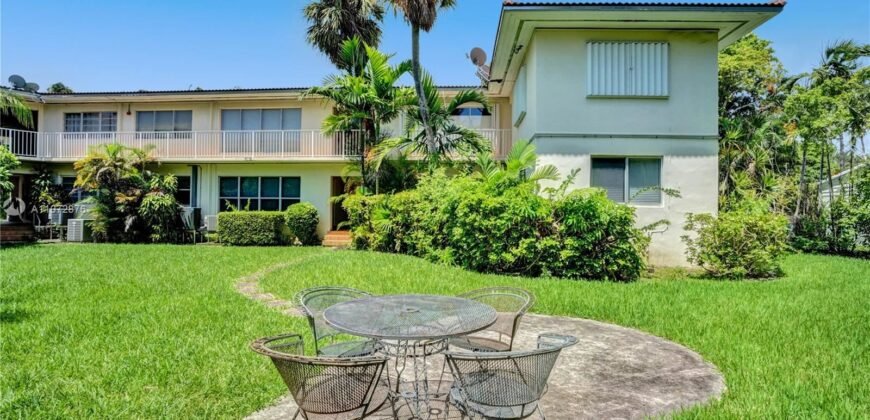Exclusiva comunidad residencial cerrada de Bal Harbour Village
