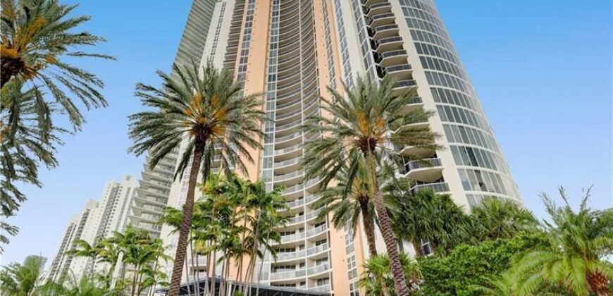 Prestigioso Condominio Ocean III en Sunny Isles Beach