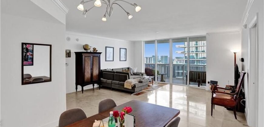 Prestigioso Condominio Ocean III en Sunny Isles Beach