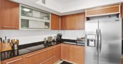 Prestigioso Condominio Ocean III en Sunny Isles Beach