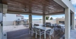 Enjoy the Breathtaking Ocean Views!