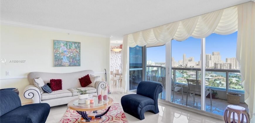 Apartment with Beautiful Views