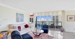 Apartment with Beautiful Views