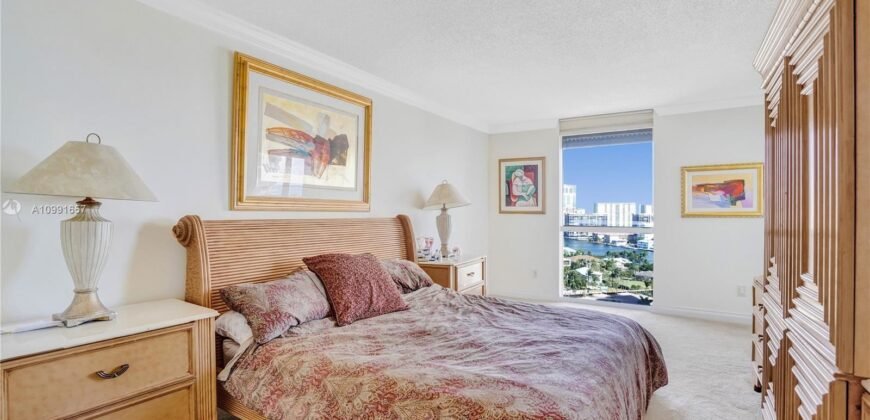 Apartment with Beautiful Views