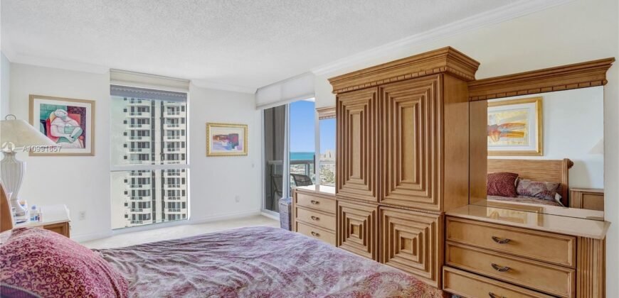 Apartment with Beautiful Views