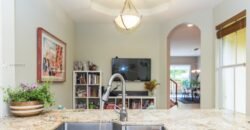 Amplia y Luminosa Propiedad Ideal para ser su nuevo Hogar