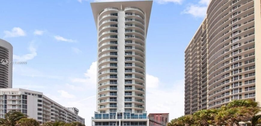 Excellent condo-hotel in the heart of Sunny Isles Beach