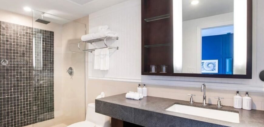 Excellent condo-hotel in the heart of Sunny Isles Beach