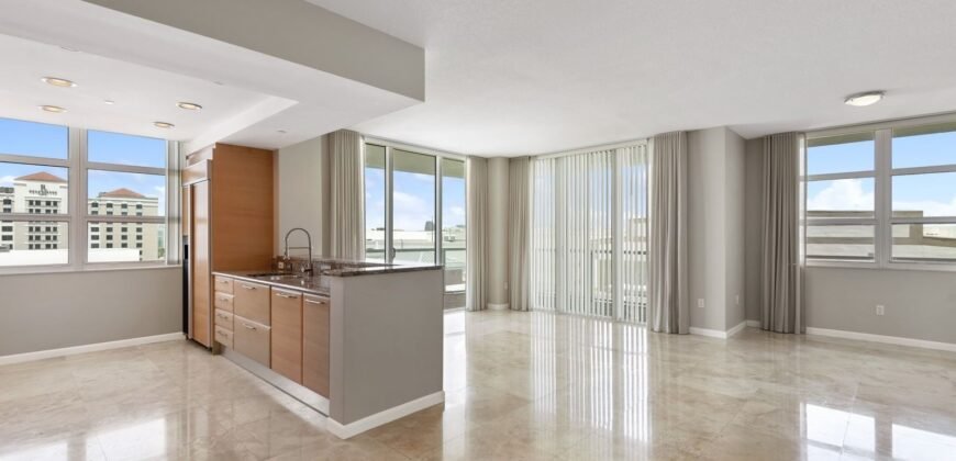 Luxury Corner Condo with Glass Walls