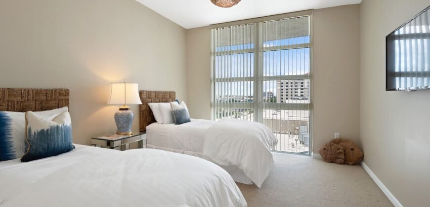 Luxury Corner Condo with Glass Walls