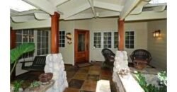 ¡Casa con Carácter Sobresaliente en Quintessential Rio Vista!