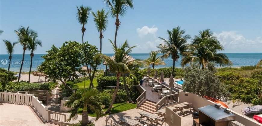 Rare Chance to Own This Beautifully Renovated Lanai