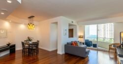 Viva en la exclusiva isla privada de Brickell Key.
