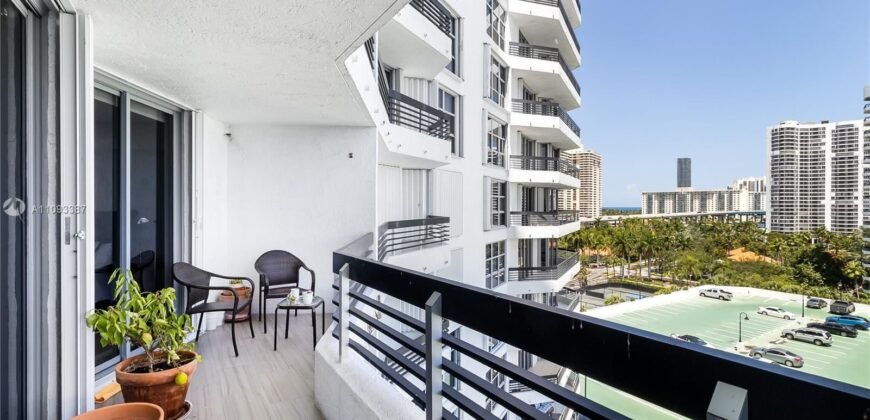 Fully Remodeled 2 Bedroom 2 Bath Unit