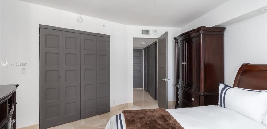 Fully Remodeled 2 Bedroom 2 Bath Unit
