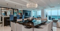 ¡Millones de $ gastados en esta residencia de súper lujo en Trump Hollywood!