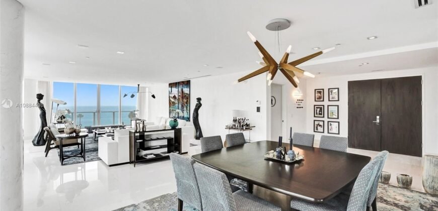 It has exceptional sea views!