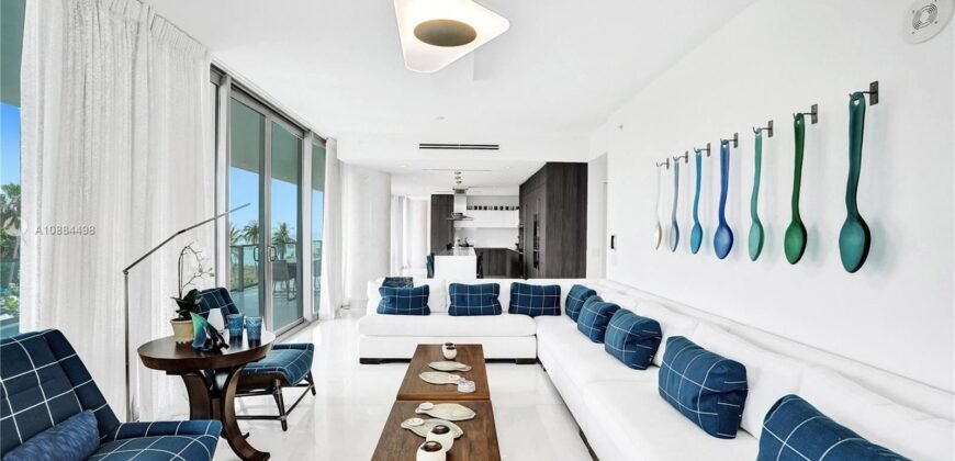 It has exceptional sea views!