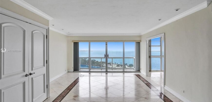 Condominio frente al mar con las mejores vistas de Brickell!