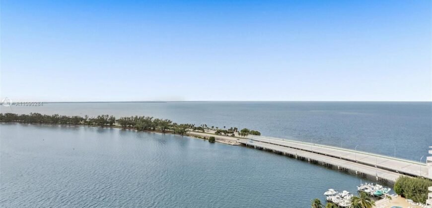 Condominio frente al mar con las mejores vistas de Brickell!