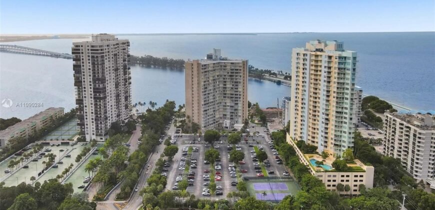 Condominio frente al mar con las mejores vistas de Brickell!