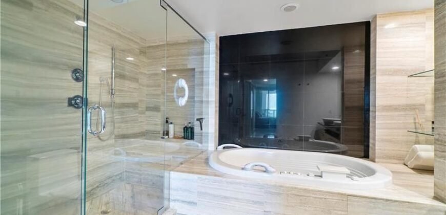 Located in the heart of Ft Lauderdale