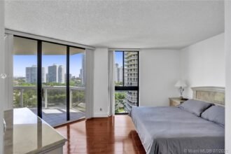 Condominio en The Landmark Aventura